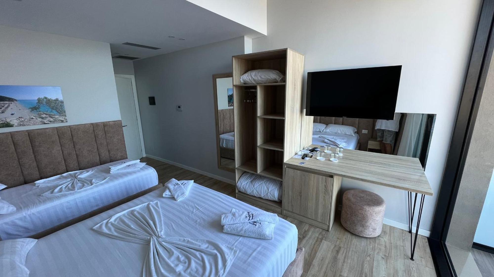 Villa Tramonto Vlore Radhimë Dış mekan fotoğraf