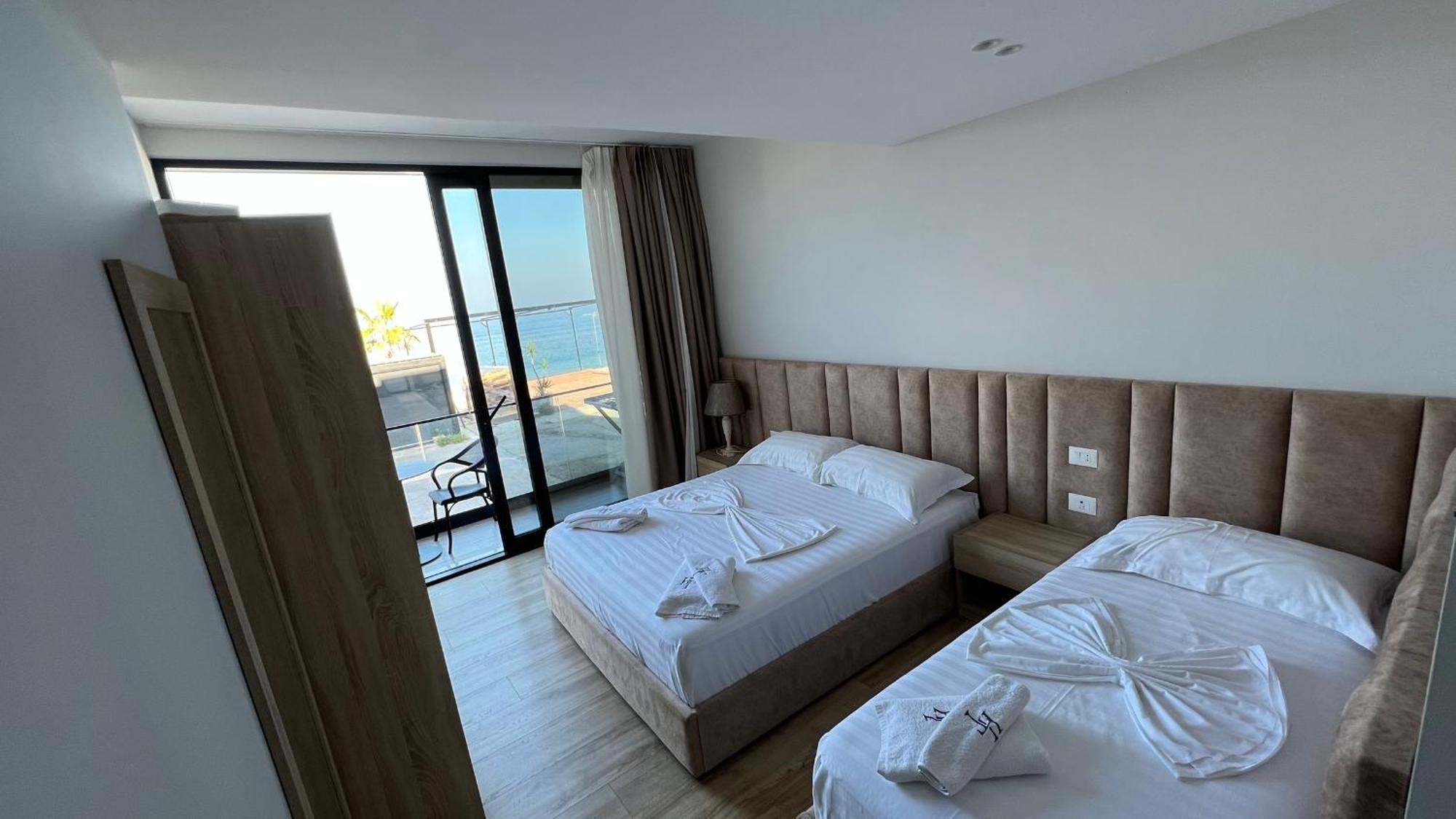 Villa Tramonto Vlore Radhimë Dış mekan fotoğraf
